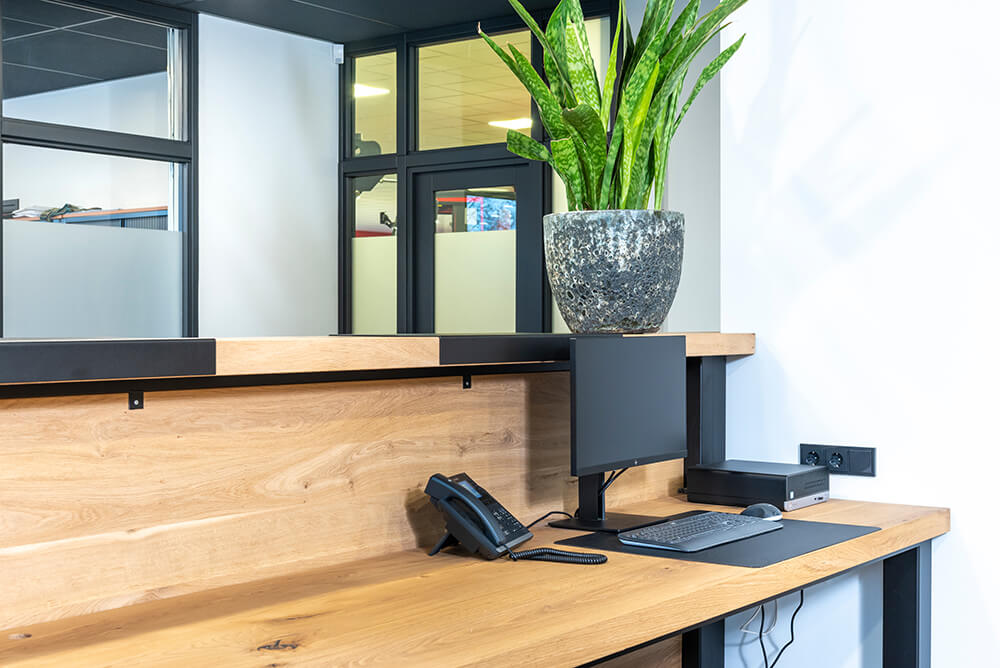 Rustiek eiken balie kantoor - Stalen frame