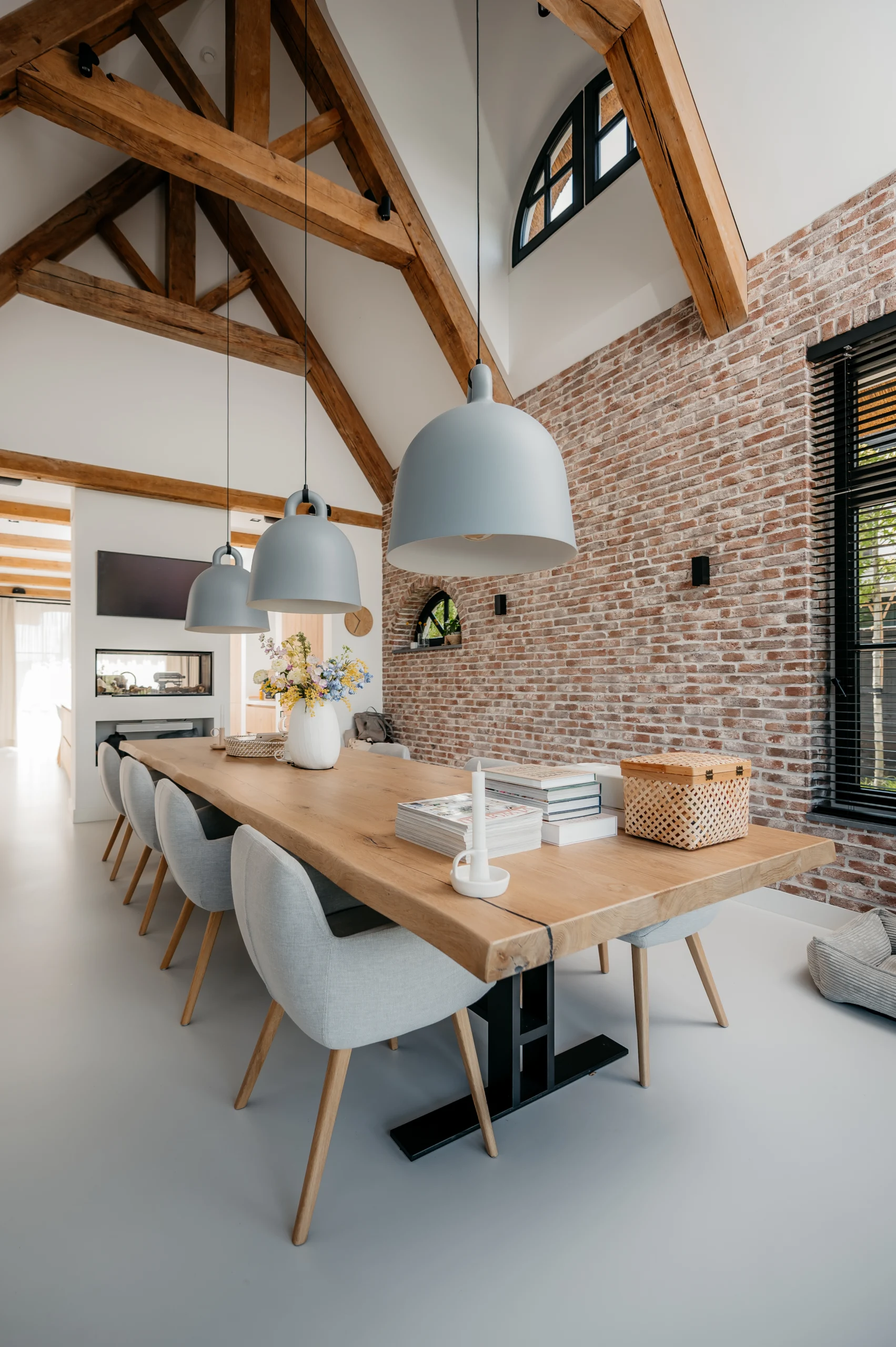 Eiken boomstamtafel 400 cm