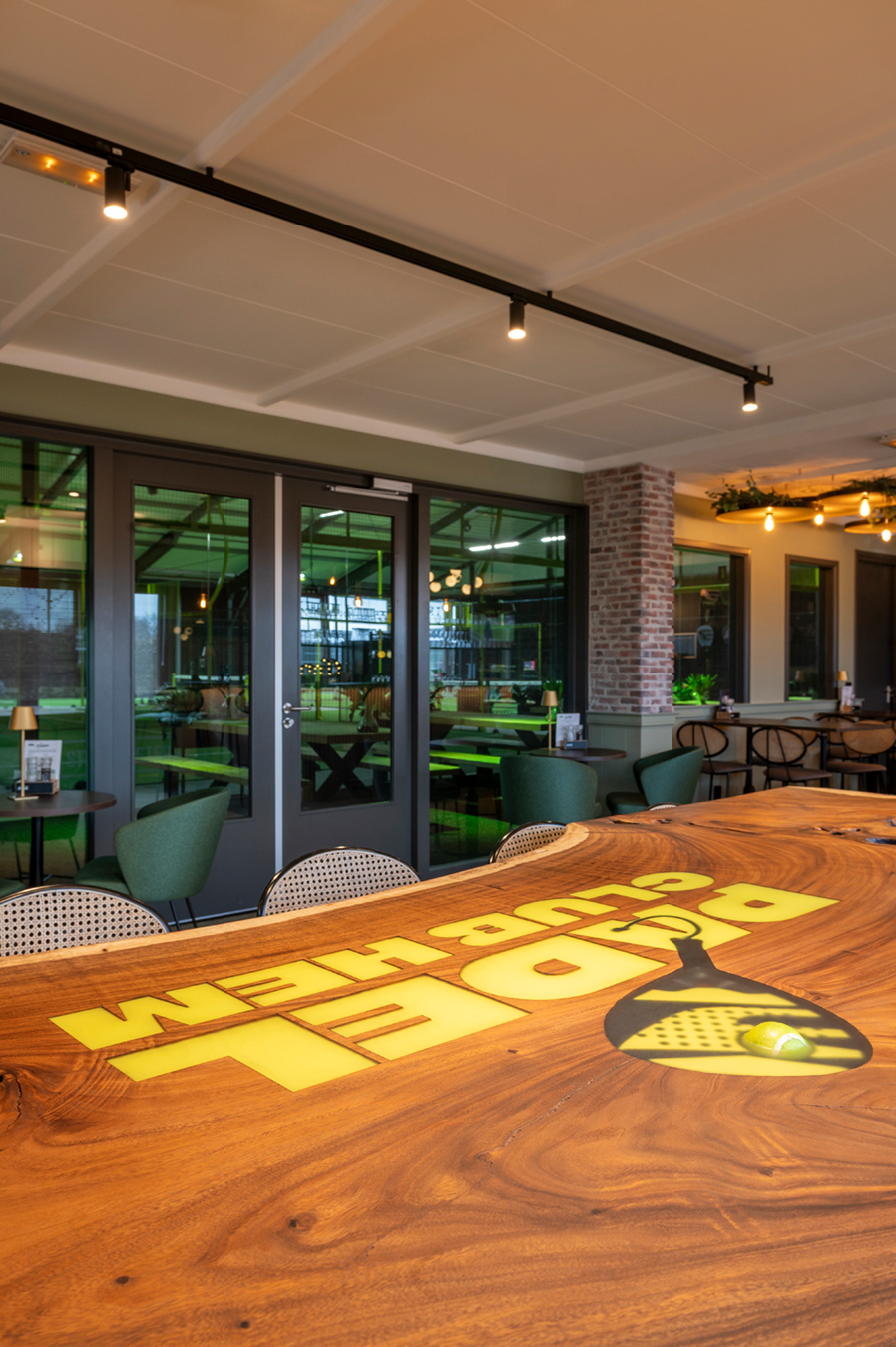 Zwa_Padelclub HEM - Hem-20_LR