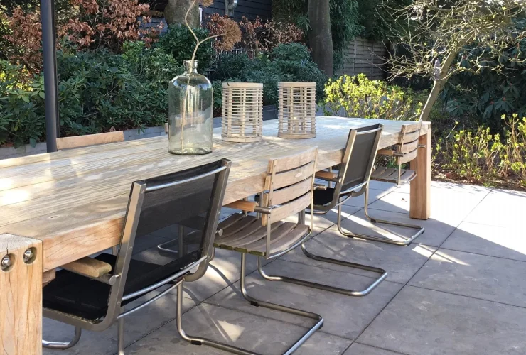 Bilingahouten tuintafel