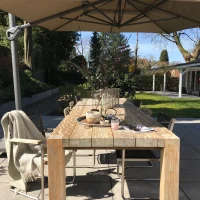 Bilingahouten tuintafel